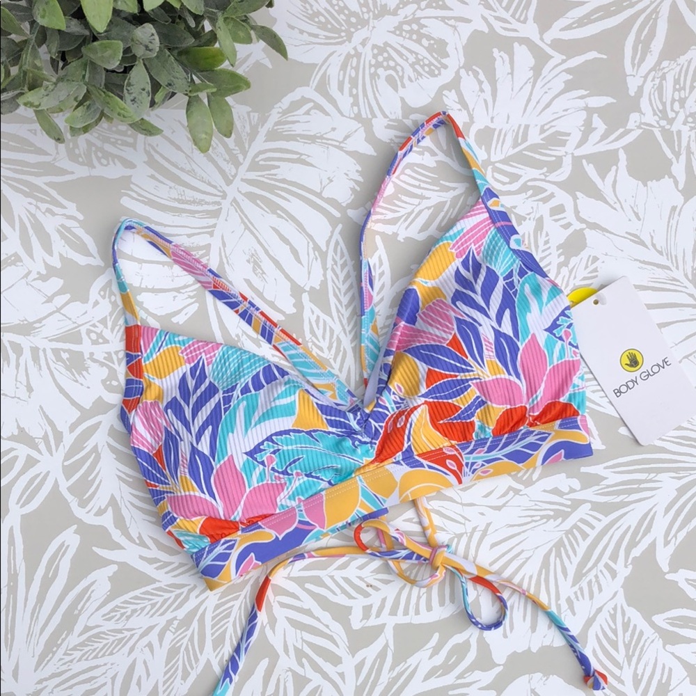 Body Glove | Drew D Cup Top in Floret - Picture 2 of 9